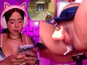 Gina_Kurt  live sex cam
