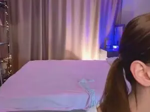 VeniceHatton  live sex cam