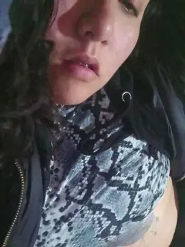 Parati666  live sex cam