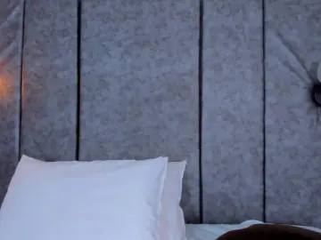 Thara24  live sex cam