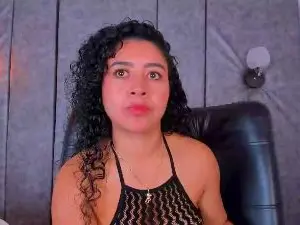 Thara24  live sex cam