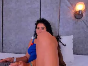Thara24  live sex cam
