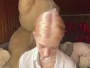 GennySembler  live sex cam