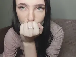 MarcelinaJugan  live sex cam