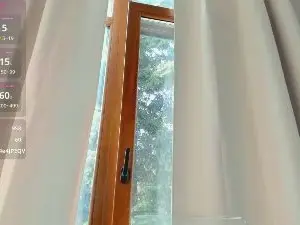 Naila18  live sex cam