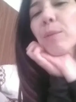 Yumix19  live sex cam