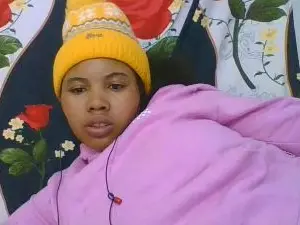 Julie349  live sex cam