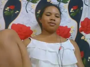 Julie349  live sex cam