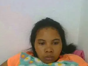 Julie349  live sex cam
