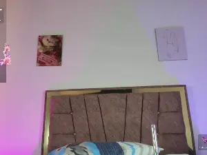 Mia2902__  live sex cam