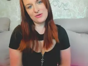 Curvynova  live sex cam