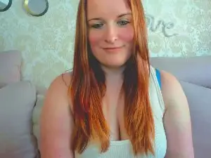 Curvynova  live sex cam