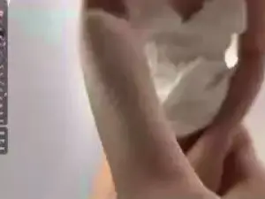 ElletteBeat  live sex cam