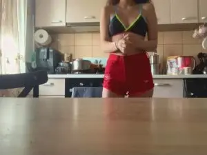 KathieBenziger  live sex cam
