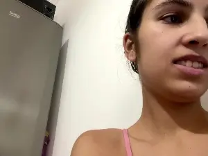 KathieBenziger  live sex cam