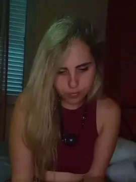 Emilyvuxa  live sex cam