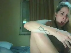 Emilyvuxa  live sex cam