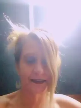 Traucka  live sex cam