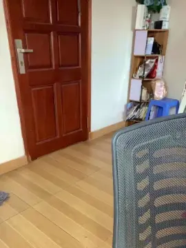 Squirtsukas  live sex cam