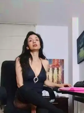 Afroditarggenis  live sex cam