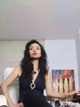 Afroditarggenis  live sex cam