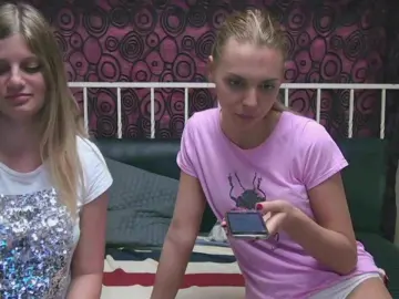 BlondeWitchez  live sex cam