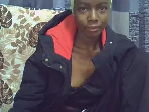Virgin_Girl18  live sex cam
