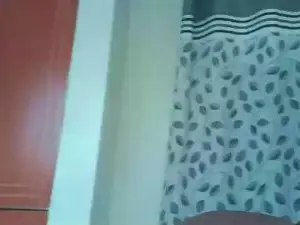 Innocent_slut  live sex cam