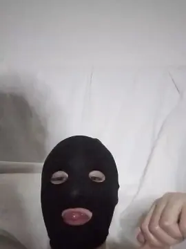 Ladydark92  live sex cam