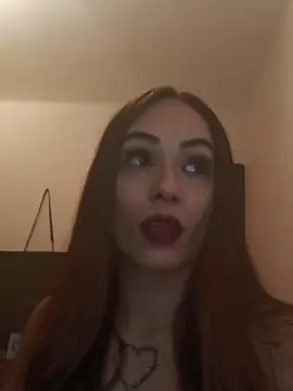 Luciavolvi4  live sex cam