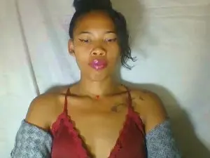 Maellah1  live sex cam
