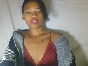 Maellah1  live sex cam