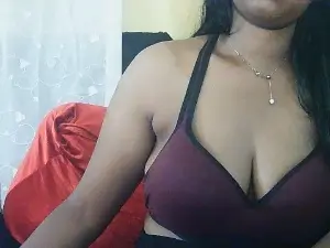 Queenihot  live sex cam