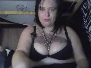 Fuqmeovrplz  live sex cam