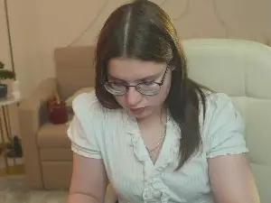 RaynaTorgersen  live sex cam