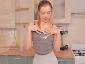 ReitaStrickert  live sex cam