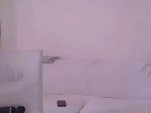 Claudia172  live sex cam