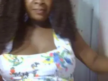 Sexylove2  live sex cam