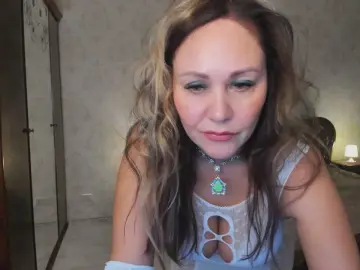 MilaUrban  live sex cam