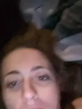 Rivvyrozo  live sex cam