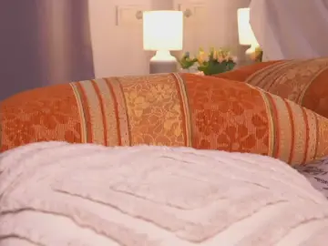 Blue_bow  live sex cam