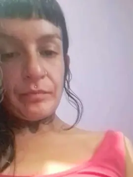 Tuchikisexy  live sex cam