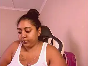 Indianruby21  live sex cam