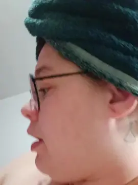 Lymywolf  live sex cam