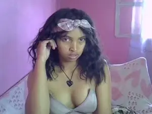 Mayah01  live sex cam