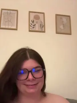 Beb2hot  live sex cam