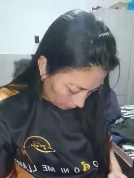 Flopy22  live sex cam