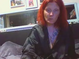 HarleyQuenn87  live sex cam
