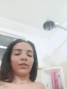 Larissamel02  live sex cam