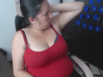 Cristaljonnes_  live sex cam